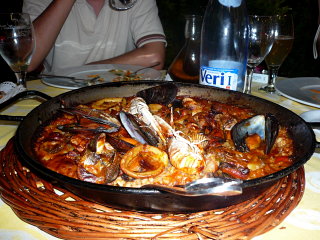 スペイン料理の写真